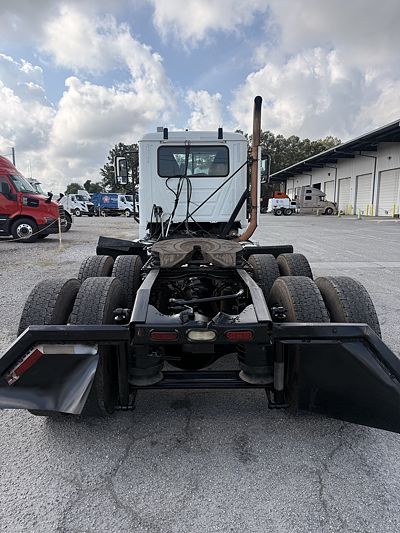 2020 Mack Pinnacle
