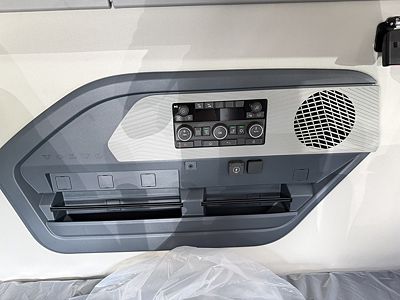 2027 Volvo VNL64T860