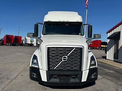 2021 Volvo VNL64T760