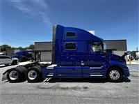 2022 Volvo VNL64T860