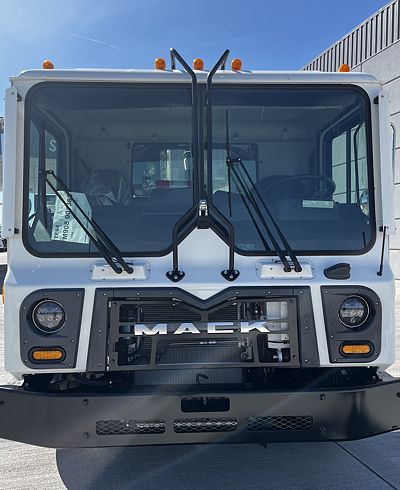 2026 Mack TE84