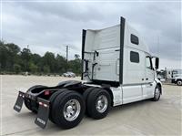 2023 Volvo VNL64T860