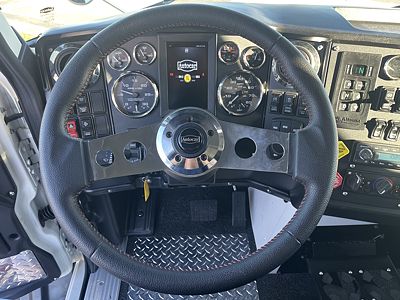 2025 Autocar DC64