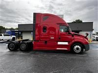 2021 Freightliner CASCADIA 126