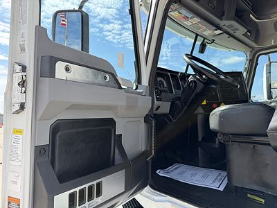2022 Mack ANTHEM 64T