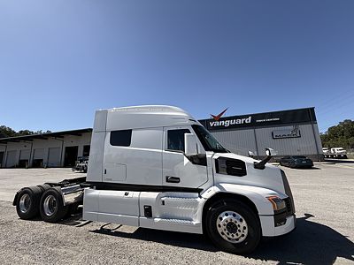 2026 Mack PIONEER 64T