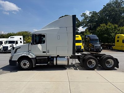 2015 Volvo VNL64T630
