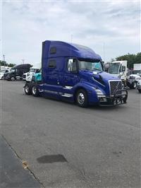 2021 Volvo VNL64T860