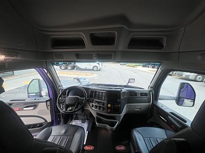 2024 Peterbilt 579