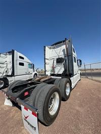 2019 Volvo VNL64T860