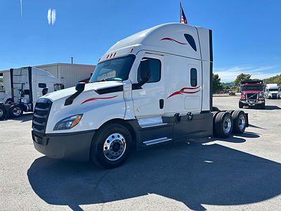 2022 Freightliner CASCADIA 126