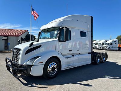 2023 Volvo VNL64T740