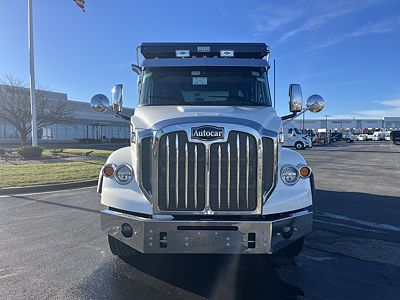 2025 Autocar DC64