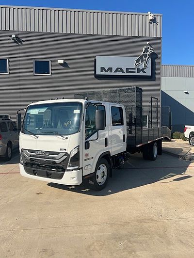 2026 Isuzu NRR