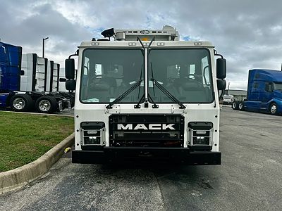 2026 Mack LR64R
