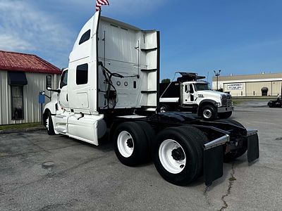 2020 International LT625