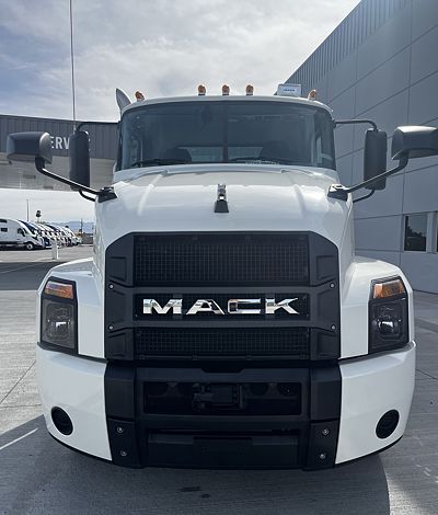 2026 Mack ANTHEM 42T