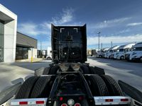 2023 Freightliner CASCADIA 126