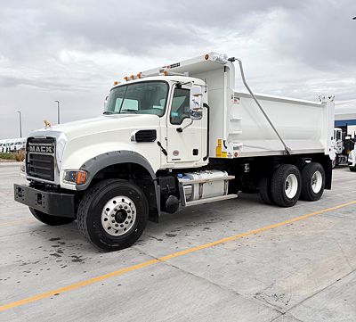 2026 Mack GRANITE 64FR