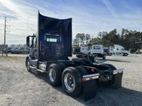 2025 Volvo VNL64T300