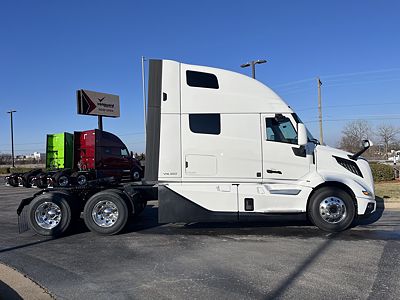 2027 Volvo VNL64T860