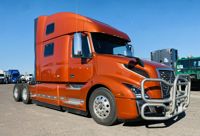 2021 Volvo VNL64T860