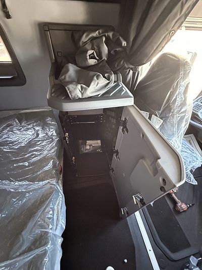 2026 Mack PIONEER 64T