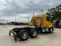 2021 Volvo VNL62T300