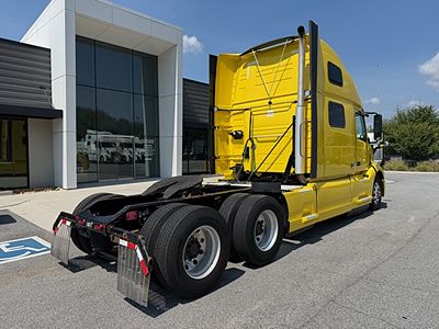 2023 Volvo VNL64T860