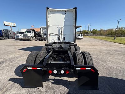 2023 Kenworth T680