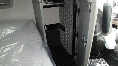 2026 Volvo VNL64T860