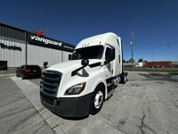 2019 Freightliner CASCADIA 126