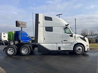 2027 Volvo VNL64T860