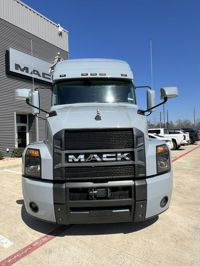 2024 Mack ANTHEM 64T
