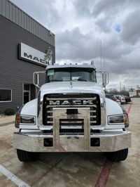 2026 Mack GRANITE 64FT