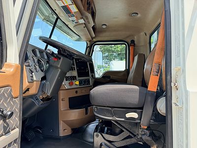 2018 Mack GU713