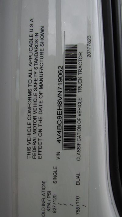 2027 Volvo VNL64T860