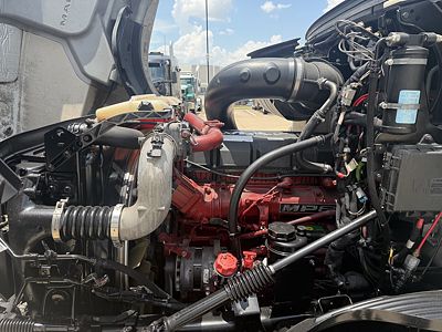 2020 Mack ANTHEM 64T