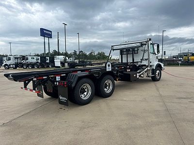 2026 Volvo VHD64B300