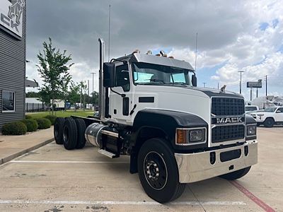 2027 Mack PIN64T