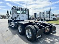2019 Freightliner CASCADIA 113 EVOLUTION