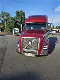 2022 Volvo VNL64T860