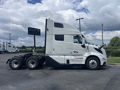 2027 Volvo VNL64T660