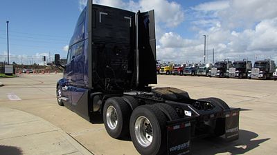 2027 Volvo VNL64T860