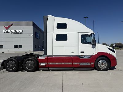 2024 Volvo VNL64T860
