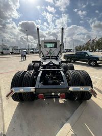 2025 Mack PINNACLE 64T