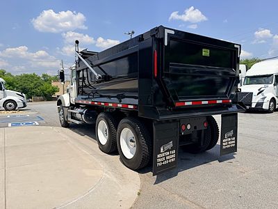 2018 Mack GU713