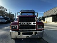 2023 Mack PINNACLE 64T