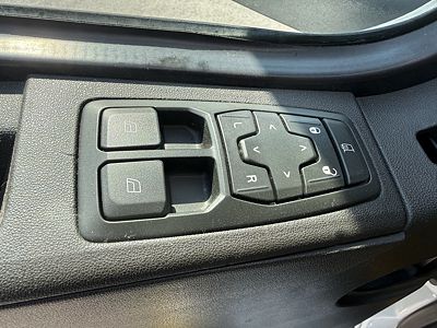 2023 Volvo VNL64T740