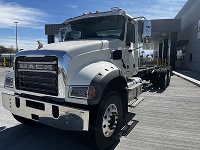 2026 Mack GRANITE 64FR